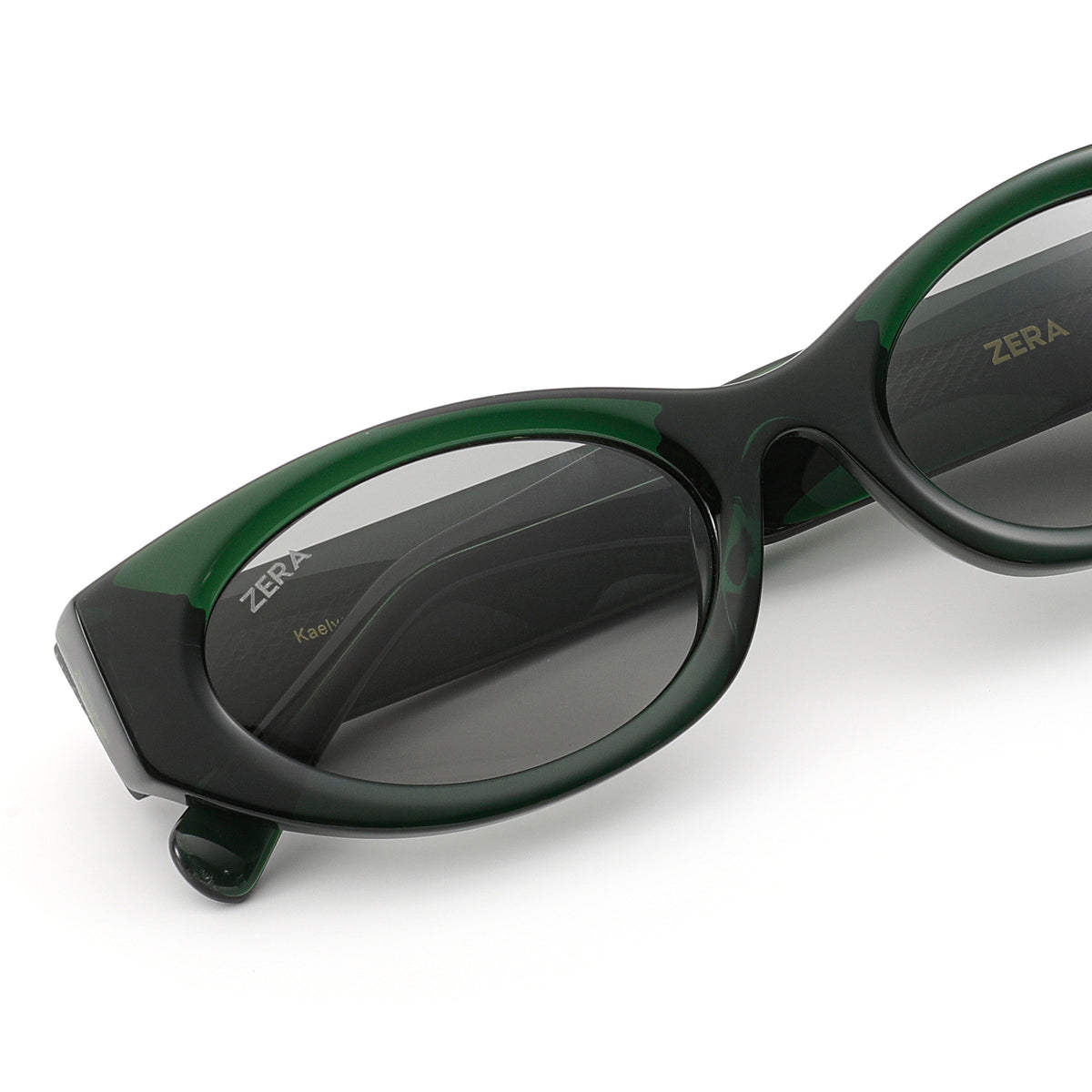 Kaelvora - Emerald Glass Sage